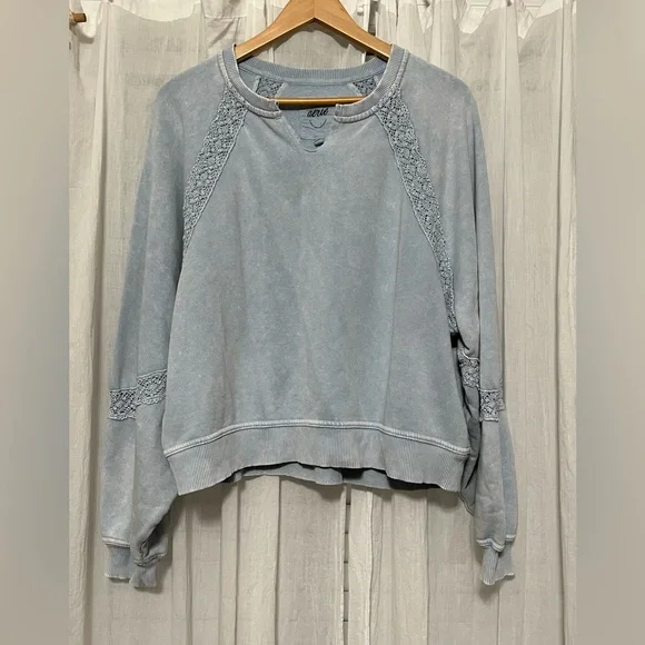 Aerie Hey Crochet Boho Sweatshirt, Cloud Wash Blue, Medium, Never Worn - Picture 6 of 9
